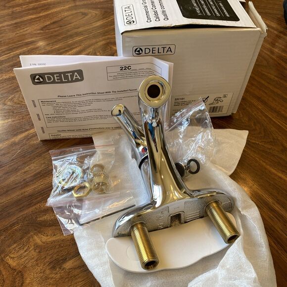 Delta 22C101 Single Handle 1.5GPM Bathroom Faucet - Chrome